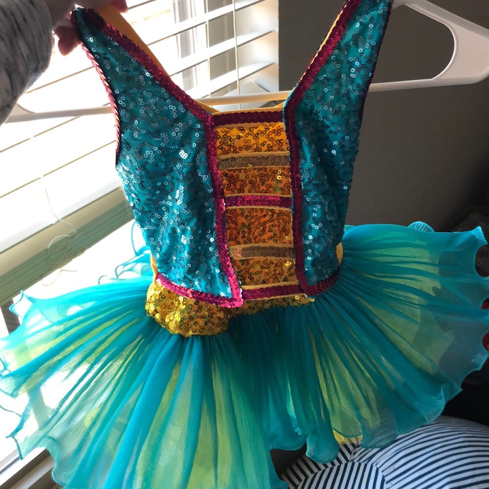 One piece sequence costume